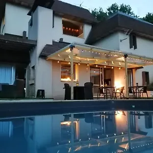 Pensión Lapausedegout Piscine Climatisees Jacuzzi Terrasse
